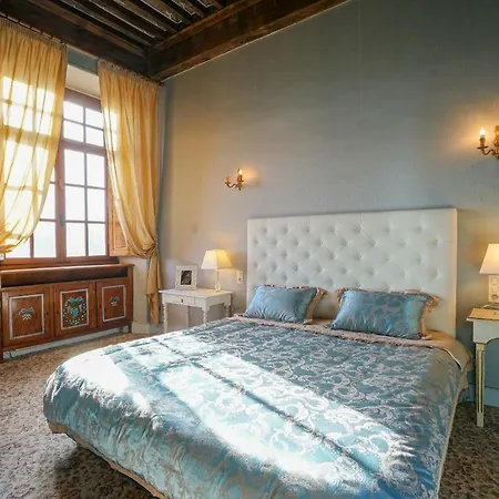 Casa de Férias Château De La Roquette Onet-le-Château